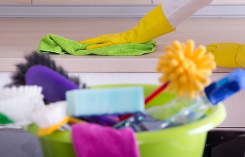 Experienced Clapham carpet cleaners restoring a carpet